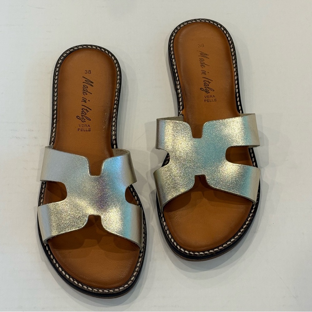 Silver Metallic Leather H Sandals Size 38